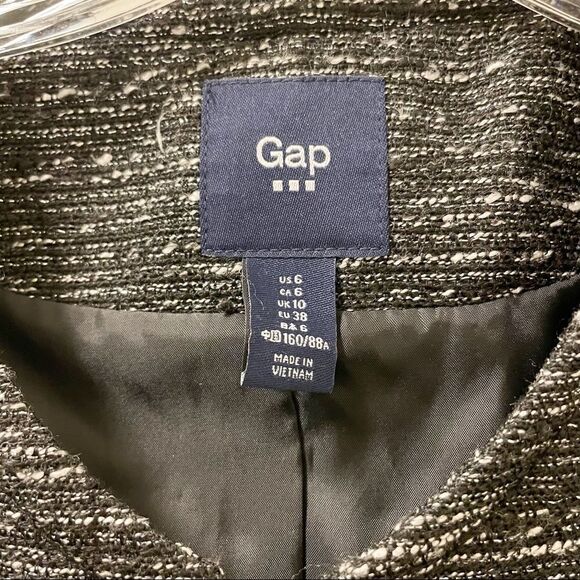 GAP Black Short Tweed Jacket- Size 6 - Picture 5 of 7